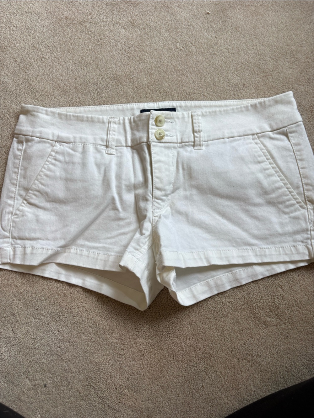 Vintage 2012 American Eagle Outfitters White Women's Low Rise Shorts